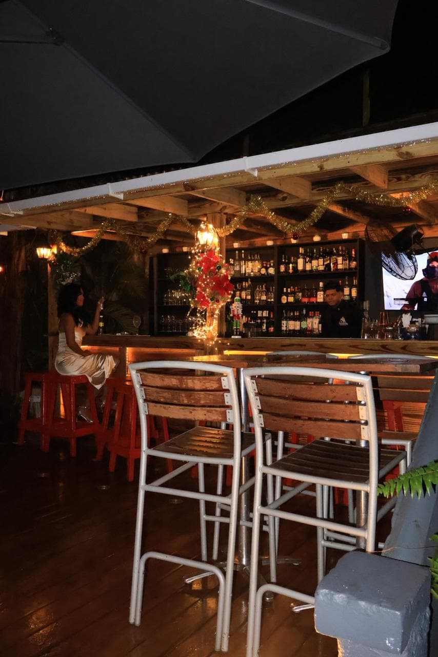 Restaurante Completo El Refugio Alpino