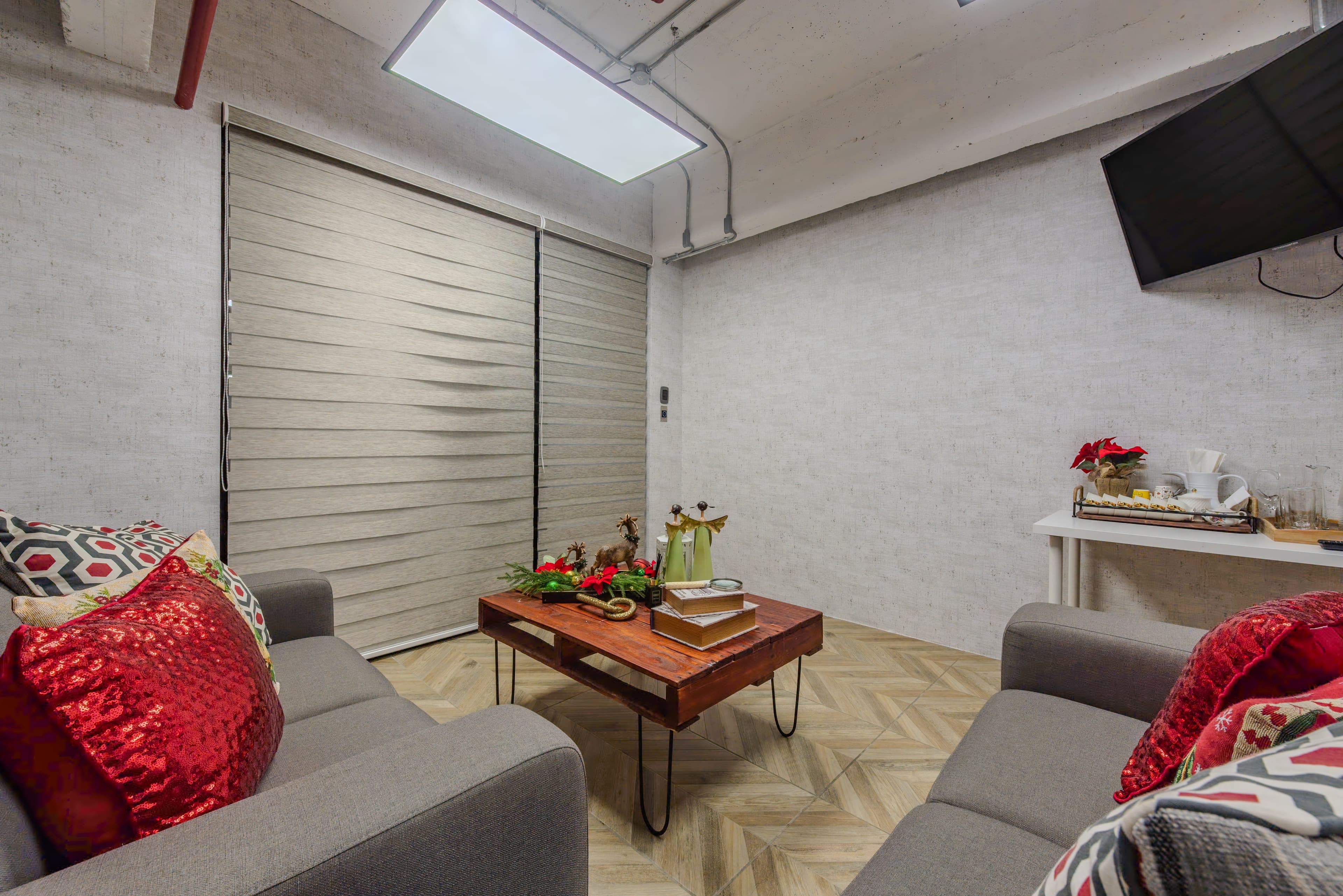 2Work - Salón de Reuniones.