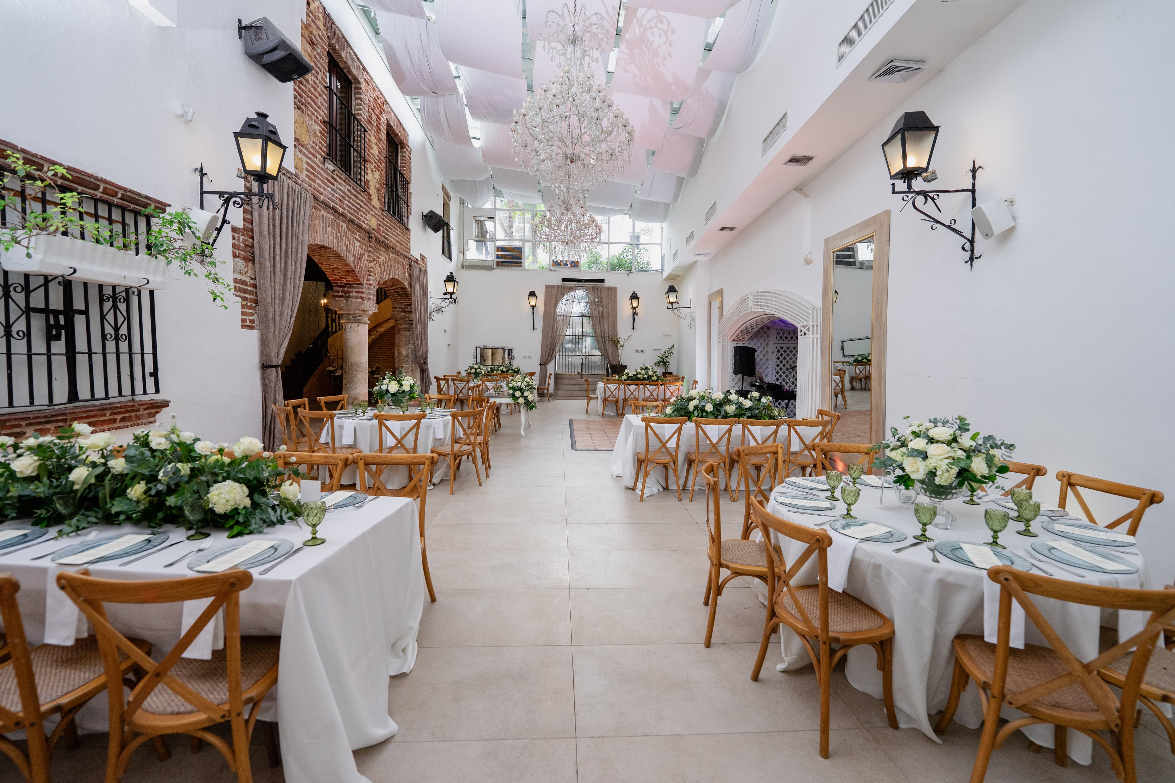 Atarazana III · Eventos Privados con Comida Incluida