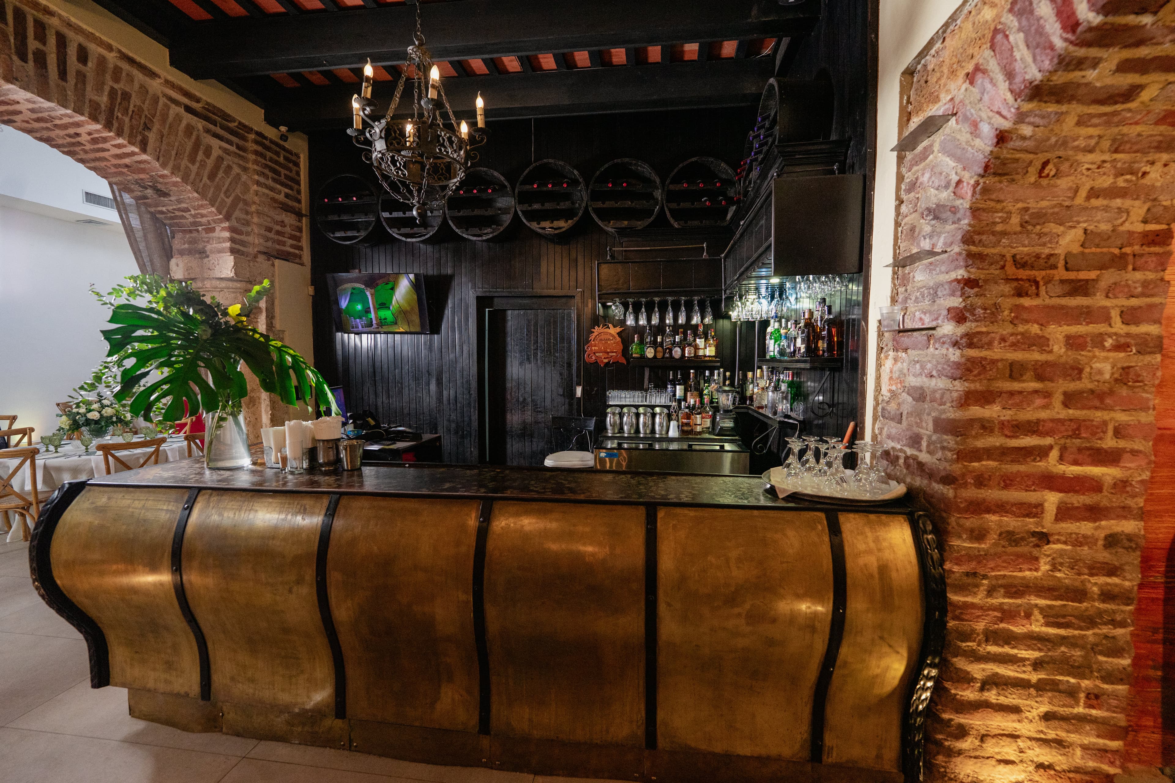 Atarazana III · Eventos Privados con Comida Incluida