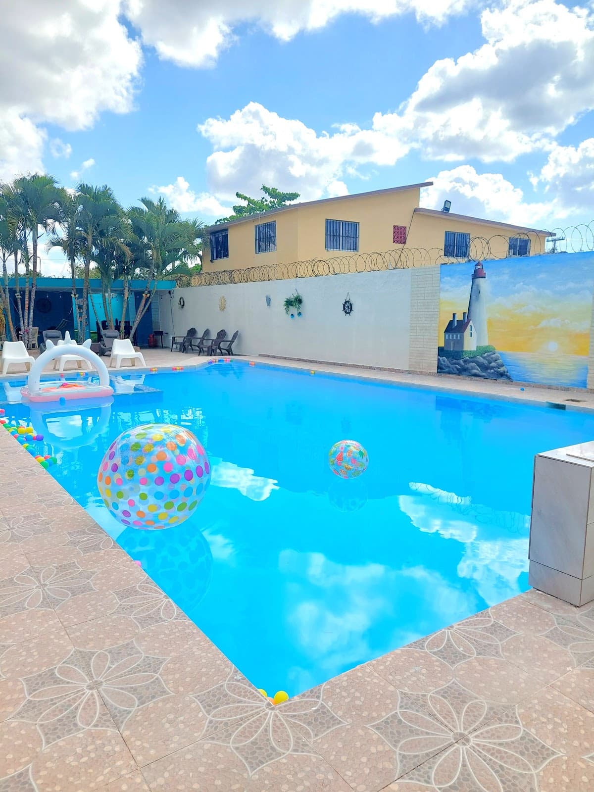 Faro Villa Mar — Pasadía con piscina en Juan Dolio