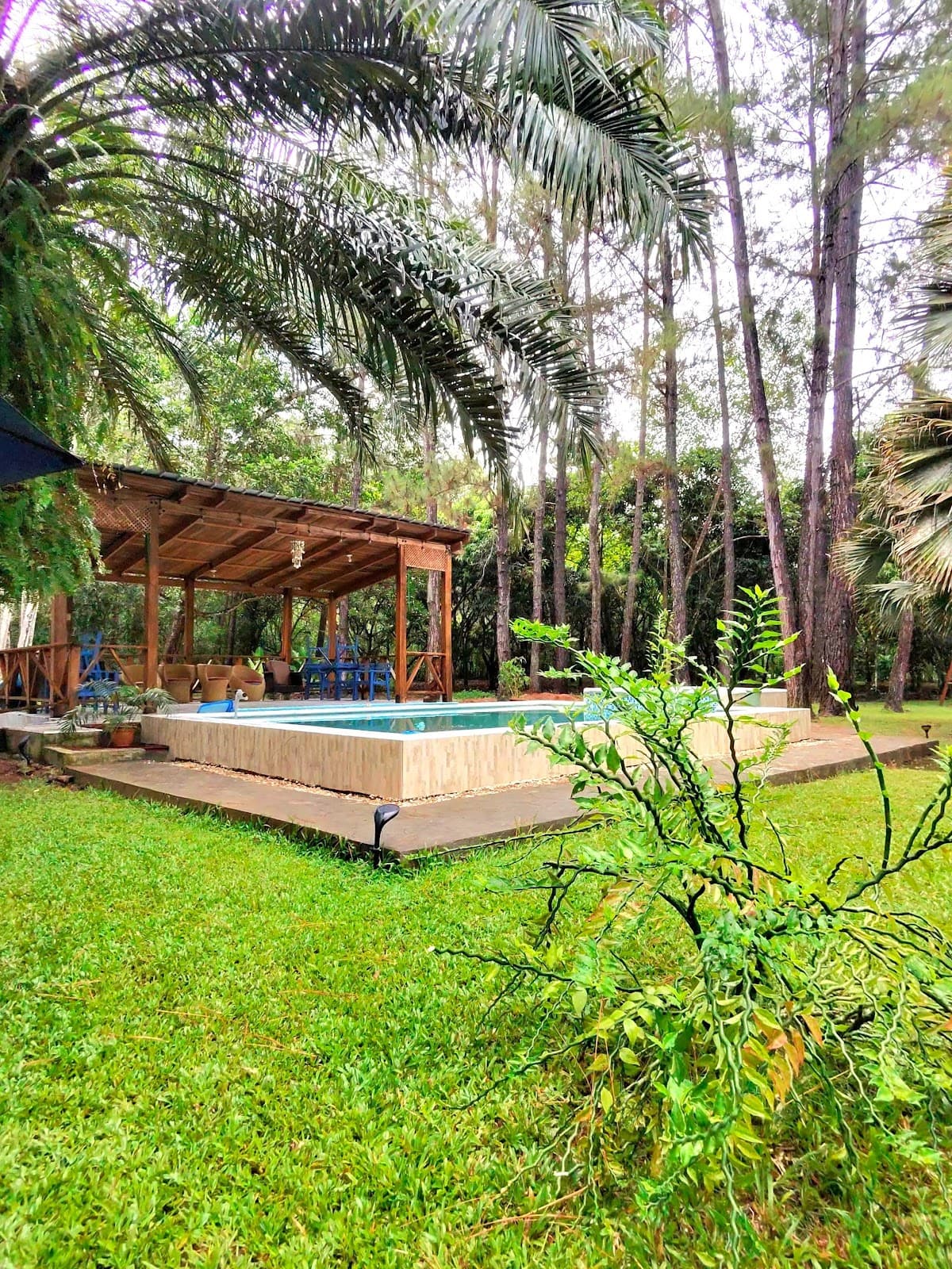 Rancho DF — Pasadía de campo con piscina en Monte Plata