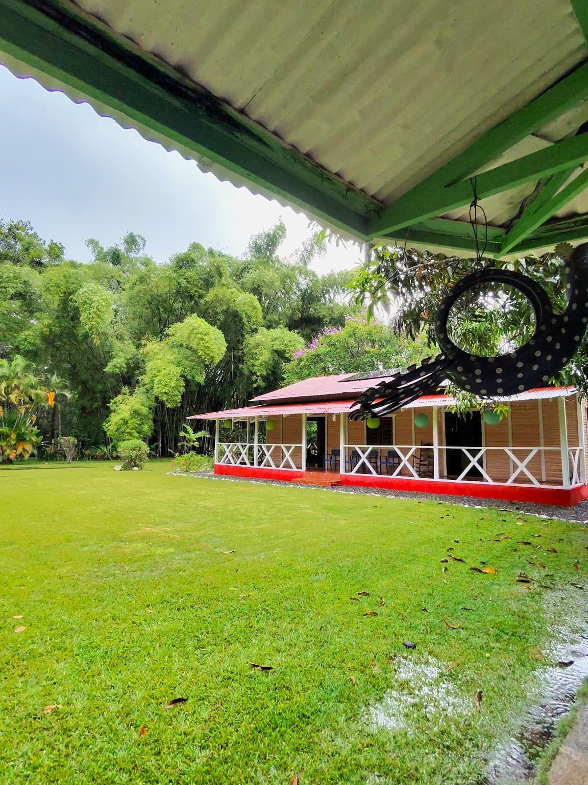 Rancho DF — Pasadía de campo con piscina en Monte Plata