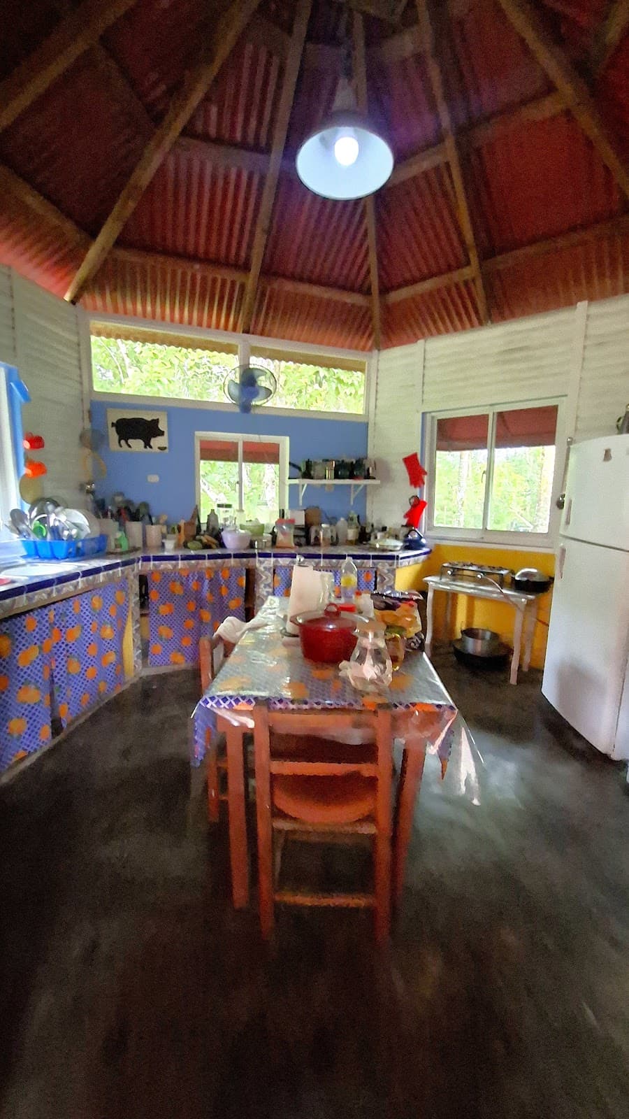 Rancho DF — Pasadía de campo con piscina en Monte Plata