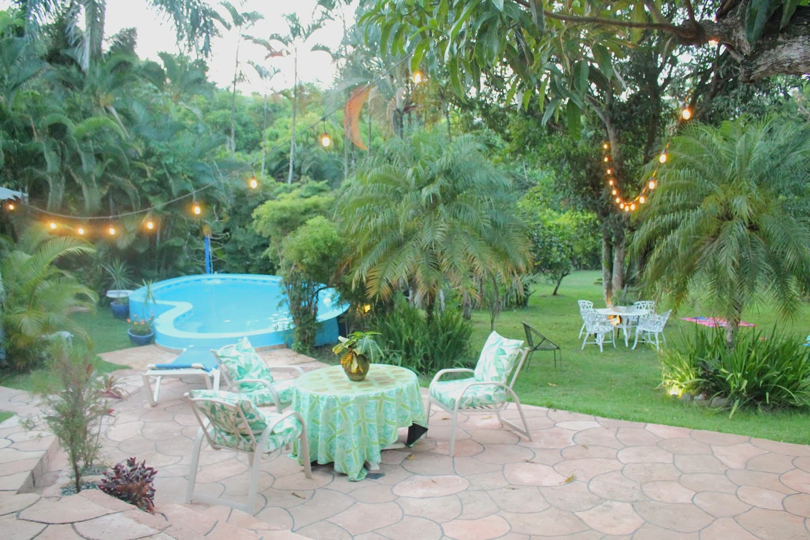 Rancho La Herradura — Pasadía con piscina y río en Pedro Brand