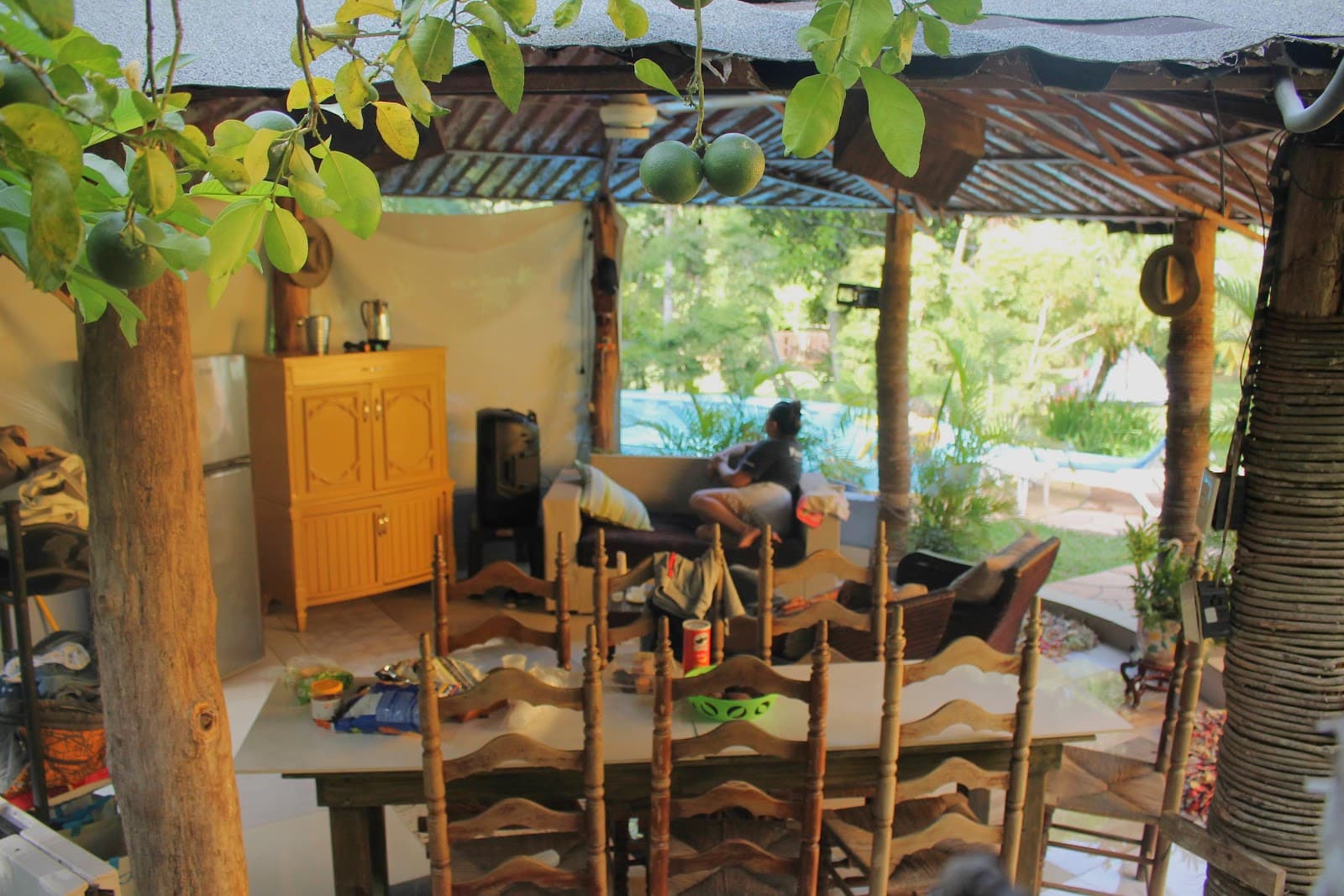 Rancho La Herradura — Pasadía con piscina y río en Pedro Brand