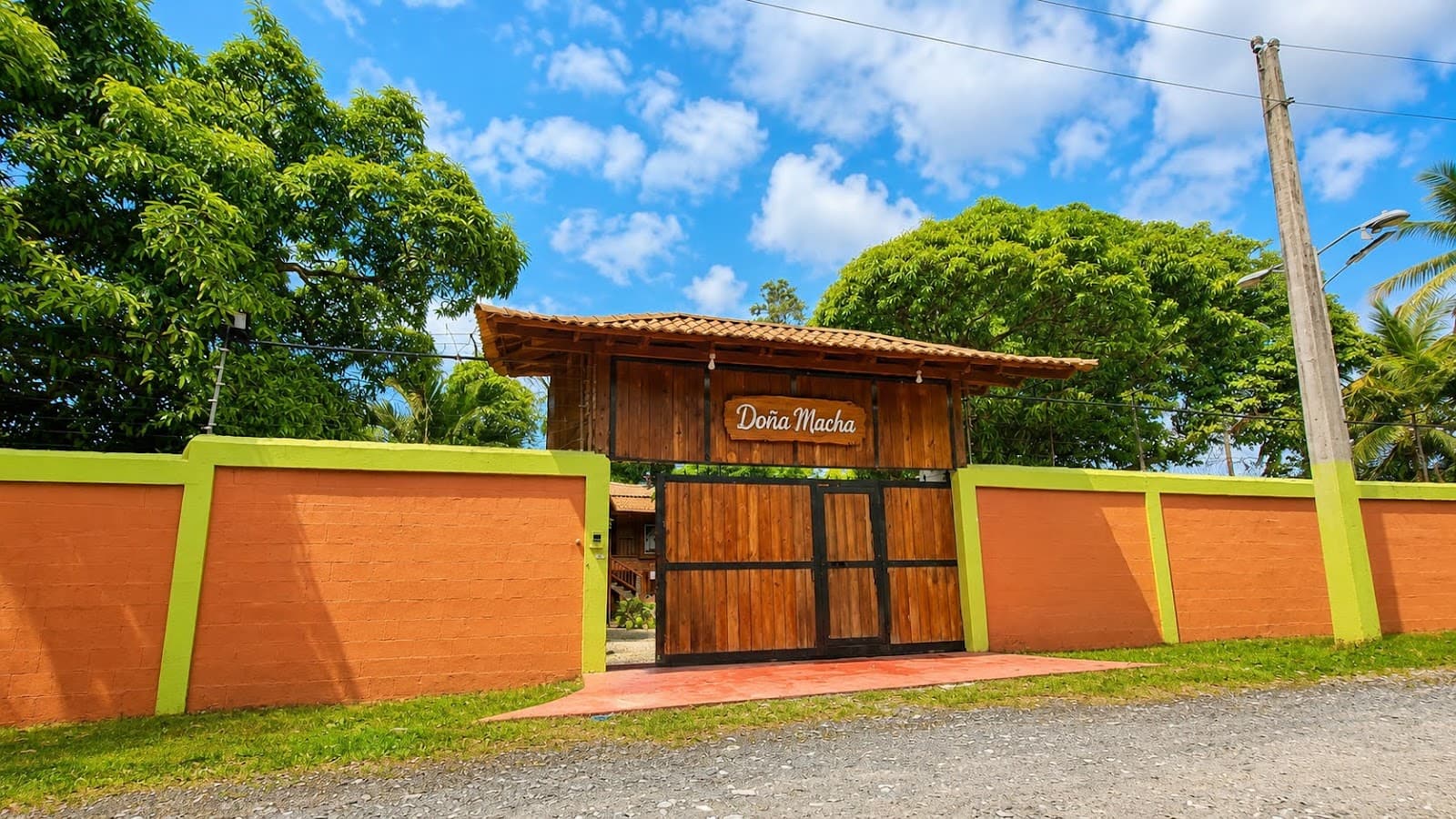 Villa Doña Macha — Pasadía con piscina y jacuzzi en Pedro Brand