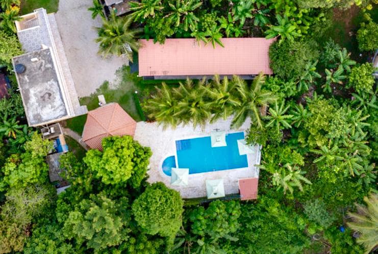 Villa Medina — Pasadía con piscina en San Cristóbal