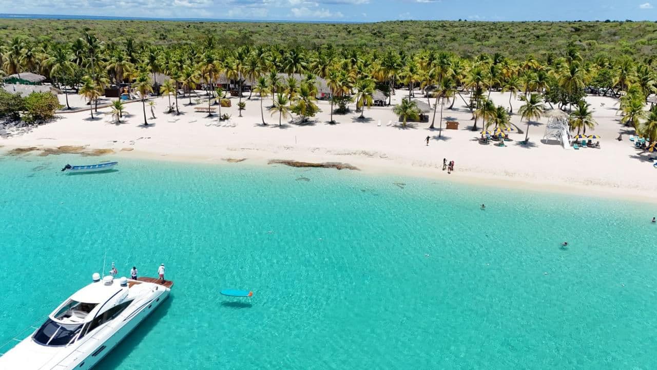 Yate privado Azimut 78 a Isla Catalina