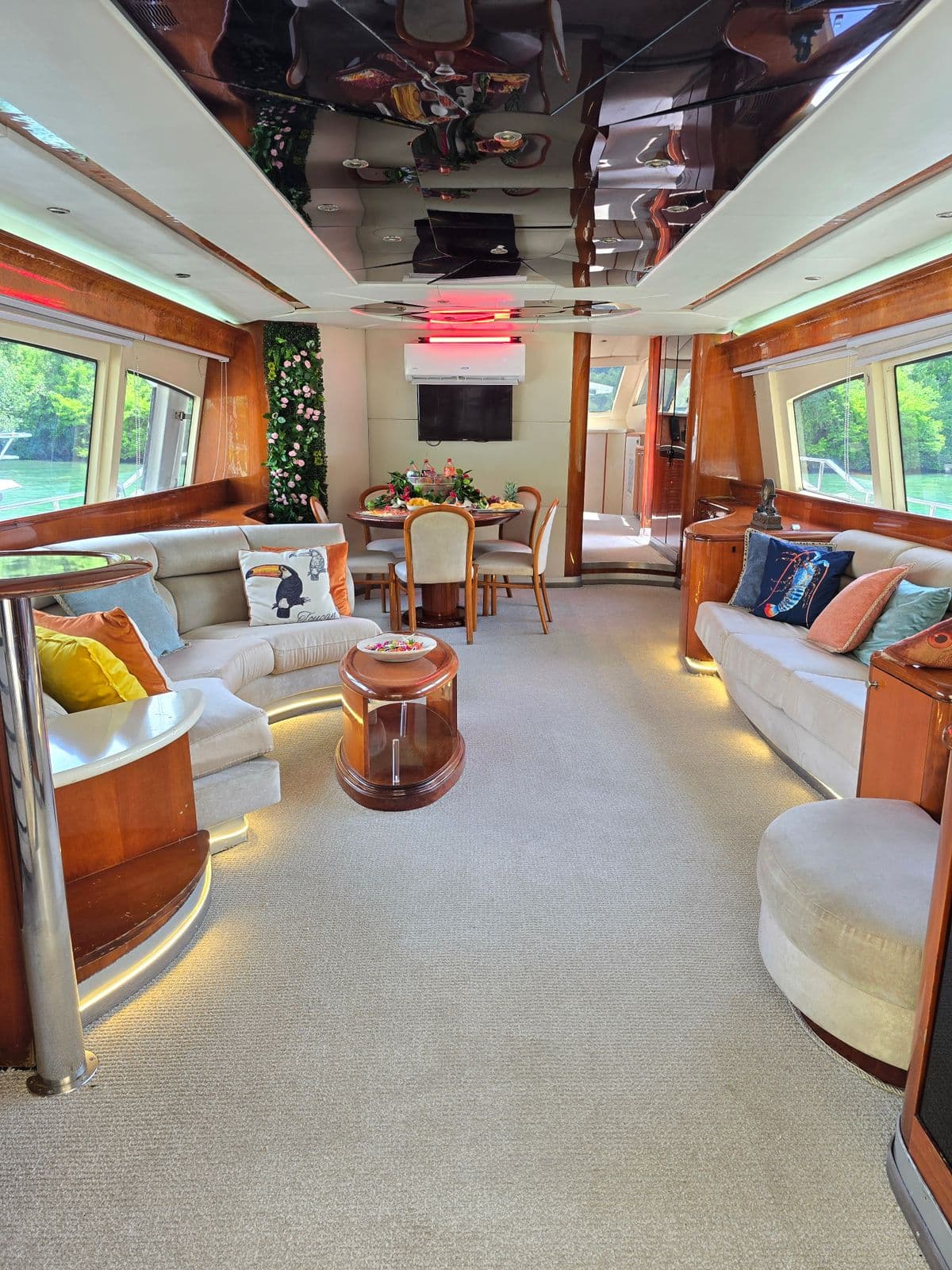 Yate privado Azimut 78 a Isla Catalina
